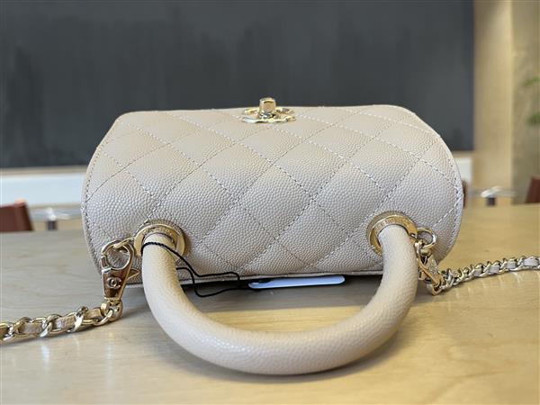 2026127214130525 700